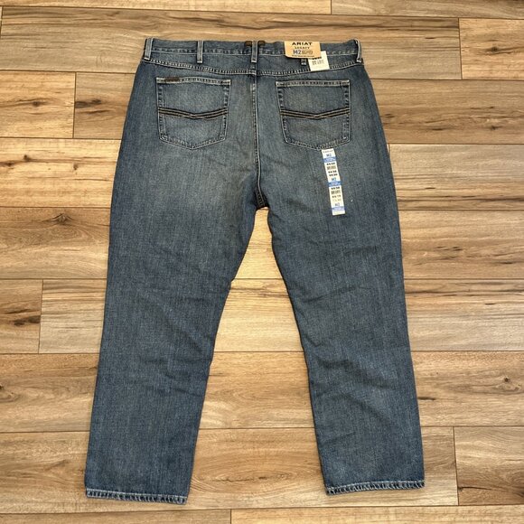 Men's NWT Ariat M2 Relaxed Boot Cut Denim Jeans SZ 44x30 Blue Cotton Western - Picture 7 of 13